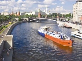 Городская прогулка на теплоходе для семьи