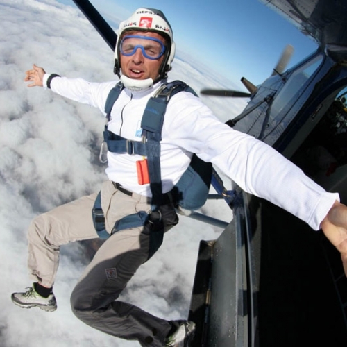 Прыжок с парашютом в тандеме с фото- и видеосъемкой